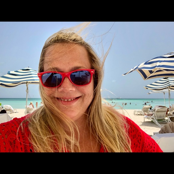 🎀Meet Maisy🌸Your Posher🎀 - Picture 9 of 10